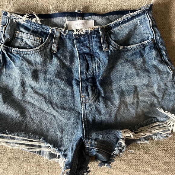 Frankie Boyfriend frayed waist distressed denim short - Picture 2 of 6